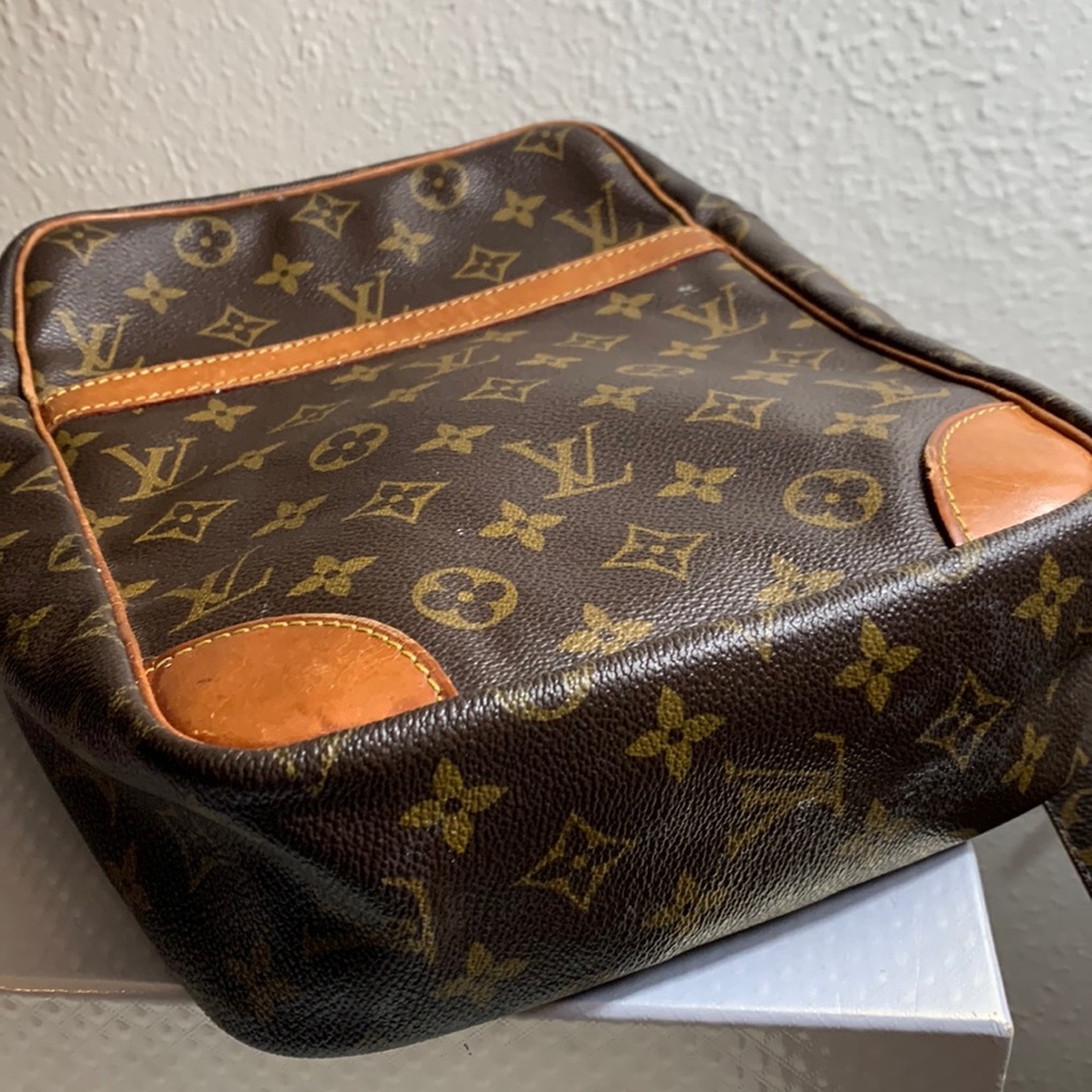 Vintage Louis Vuitton Monogram Shoulder Bag